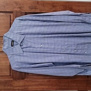 Paul Stuart long sleeve button down shirt